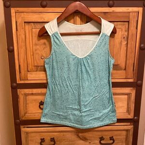 Teal Mountain Hard Wear workout top
